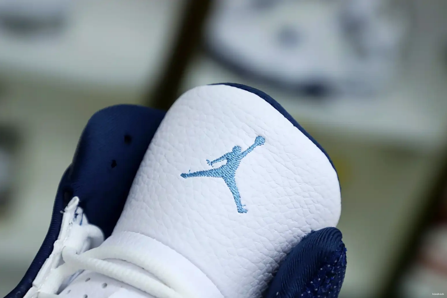 Kimikick JORDAN 2020 AIR RETRO 'FLINT' 13 0518